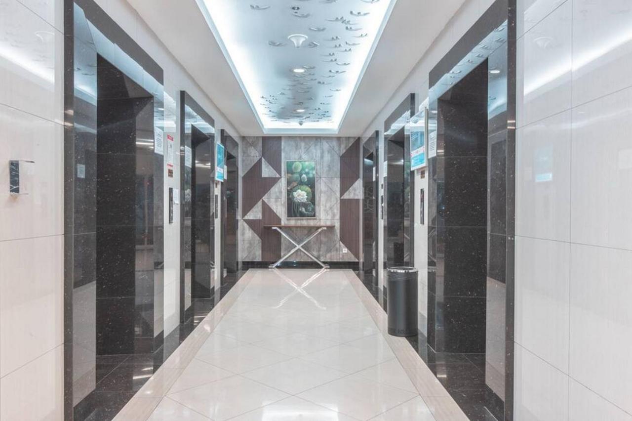 Redliving Apartemen Grand Kamala Lagoon - Pekayon Tower Barclay North Bekasi Esterno foto